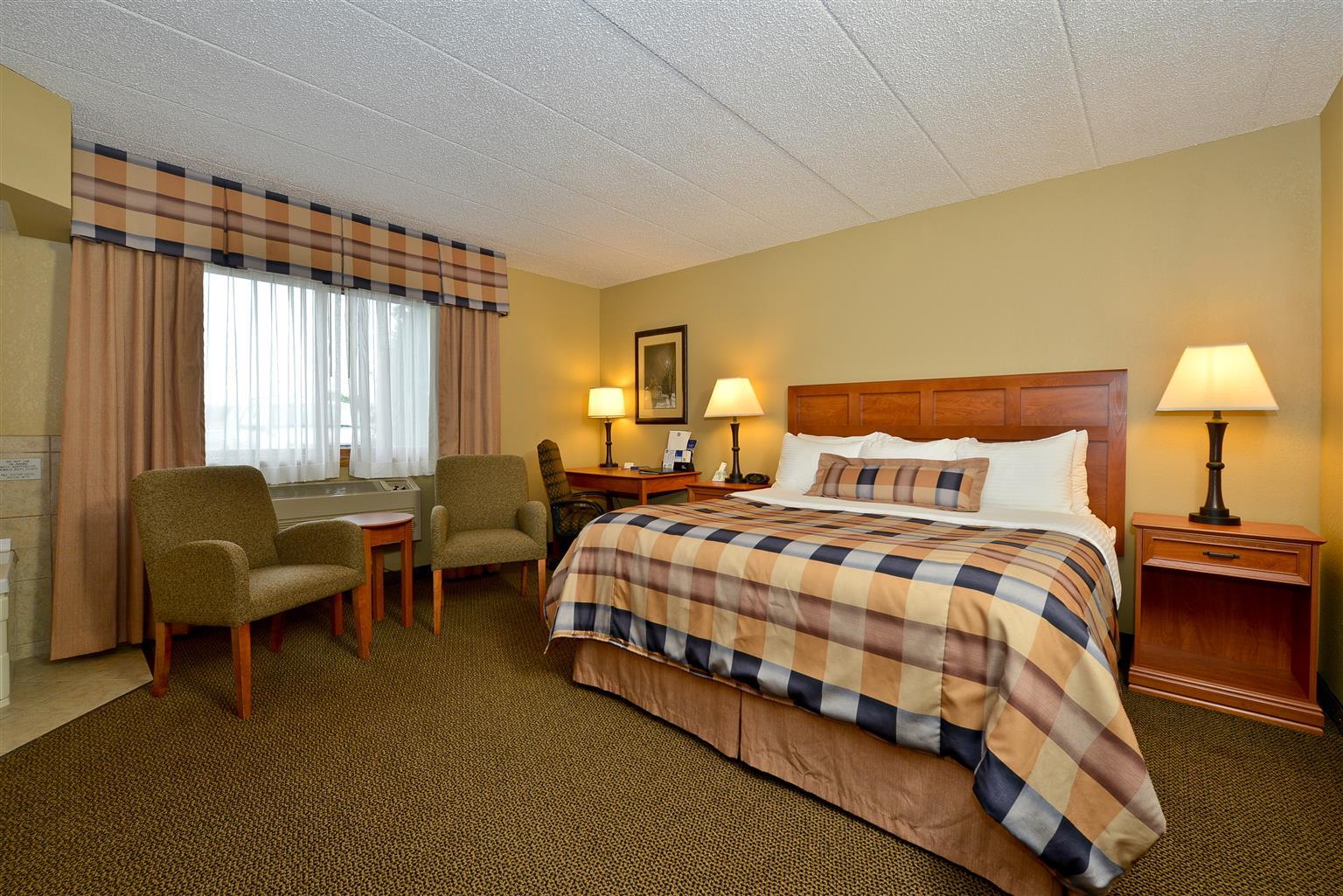 Best Western Derby Inn Ігл-Рівер Екстер'єр фото